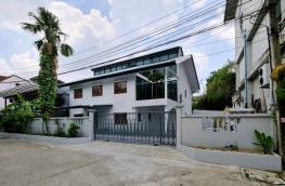กดที่นี่เพื่อแสดงรายละเอียด