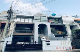 กดที่นี่เพื่อแสดงรายละเอียด